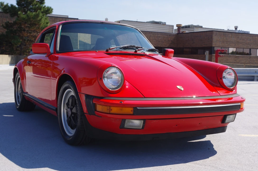 1985 Porsche 911 Carrera 3.2 - Image 13 of 31