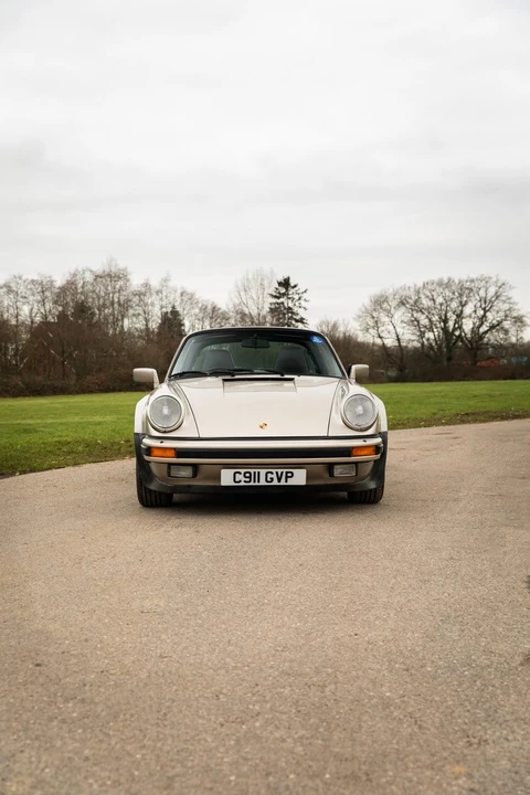 1985 Porsche 911 Carrera 3.2 - Image 17 of 30