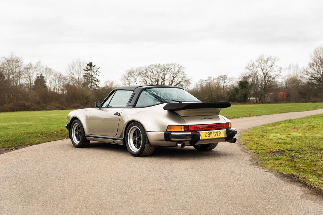 1985 Porsche 911 Carrera 3.2 - Image 10 of 30