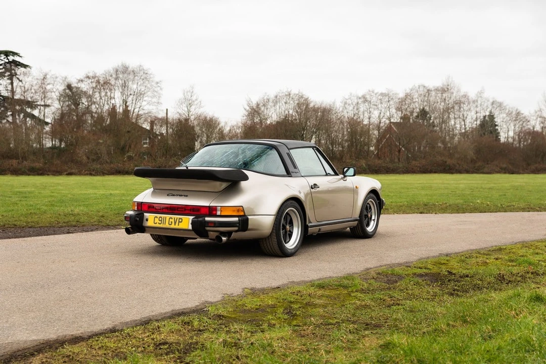 1985 Porsche 911 Carrera 3.2 - Image 7 of 30