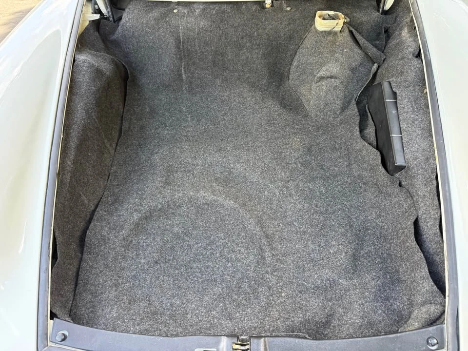 1985 Porsche 911 Carrera 3.2 - Image 12 of 20