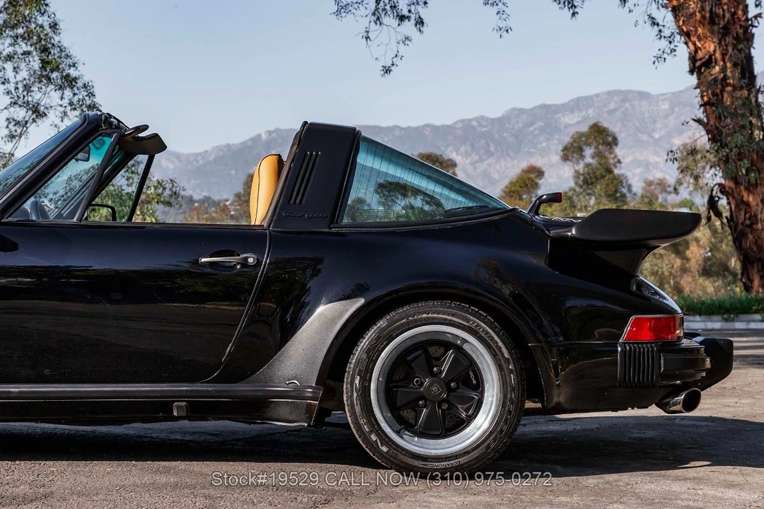 1985 Porsche 911 Carrera 3.2 - Image 22 of 31