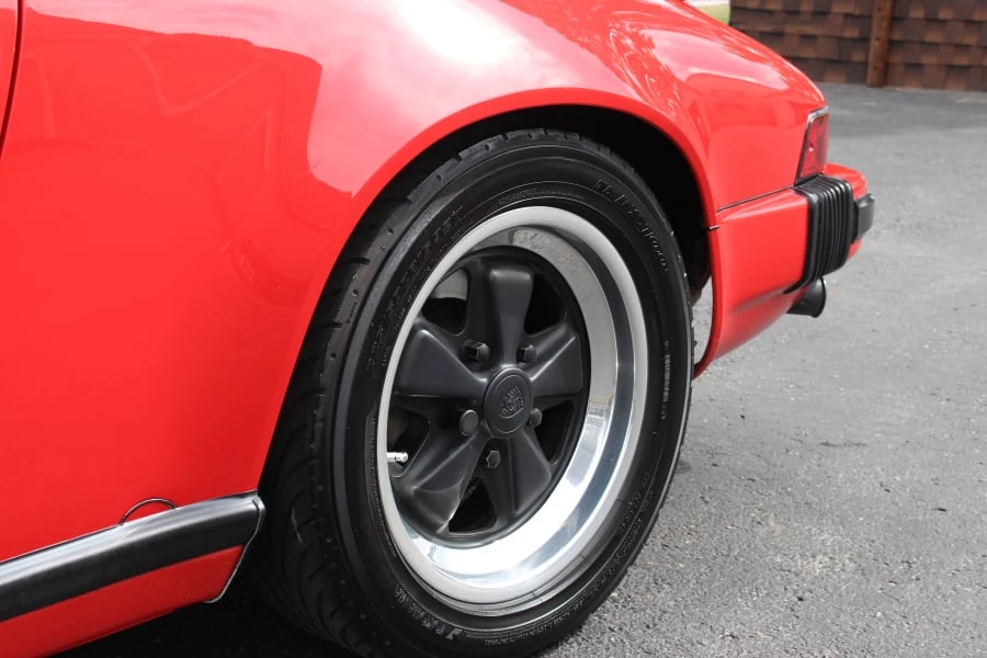 1985 Porsche 911 Carrera 3.2 - Image 8 of 11