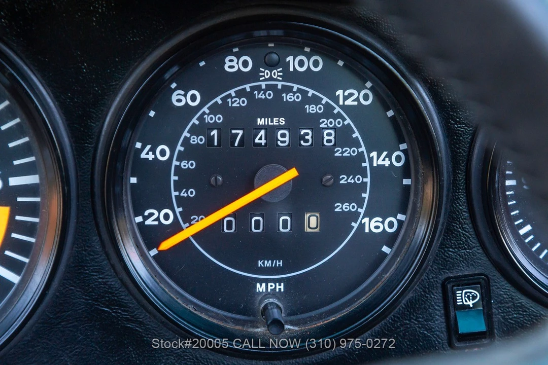 1985 Porsche 911 Carrera 3.2 - Image 29 of 31
