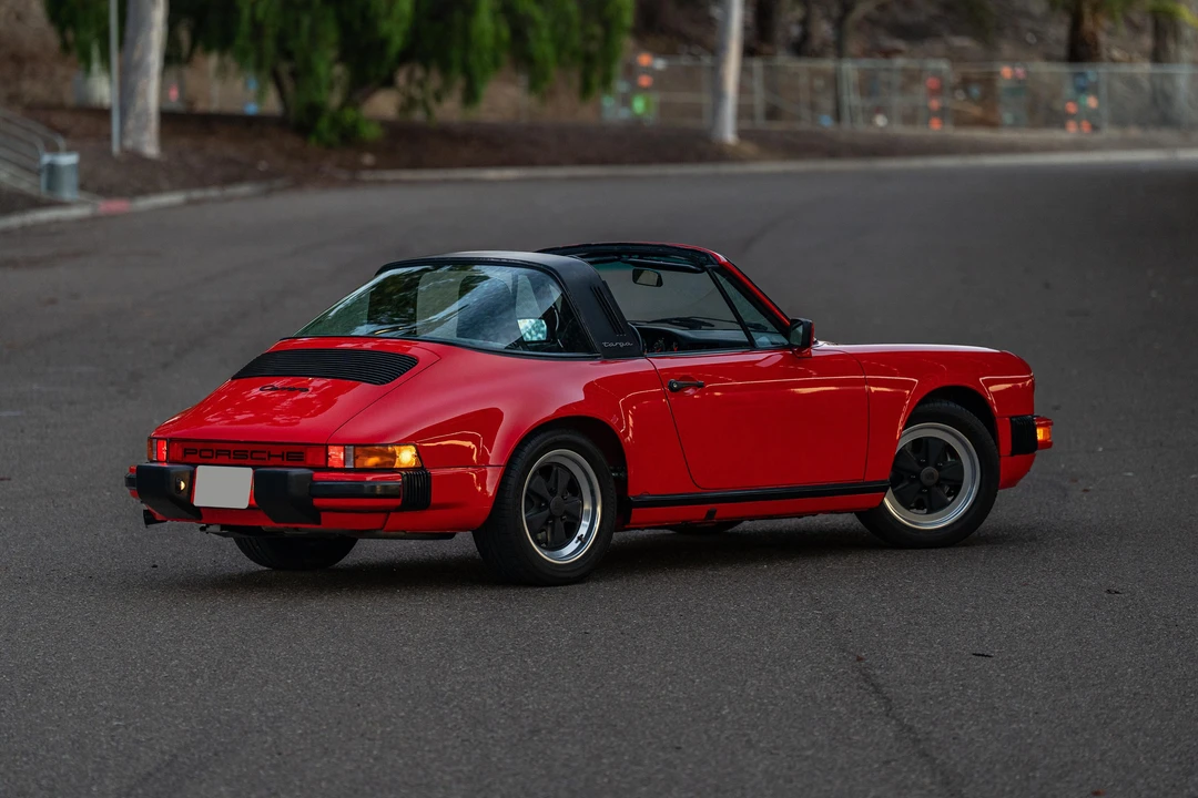 1985 Porsche 911 Carrera 3.2 - Image 29 of 31