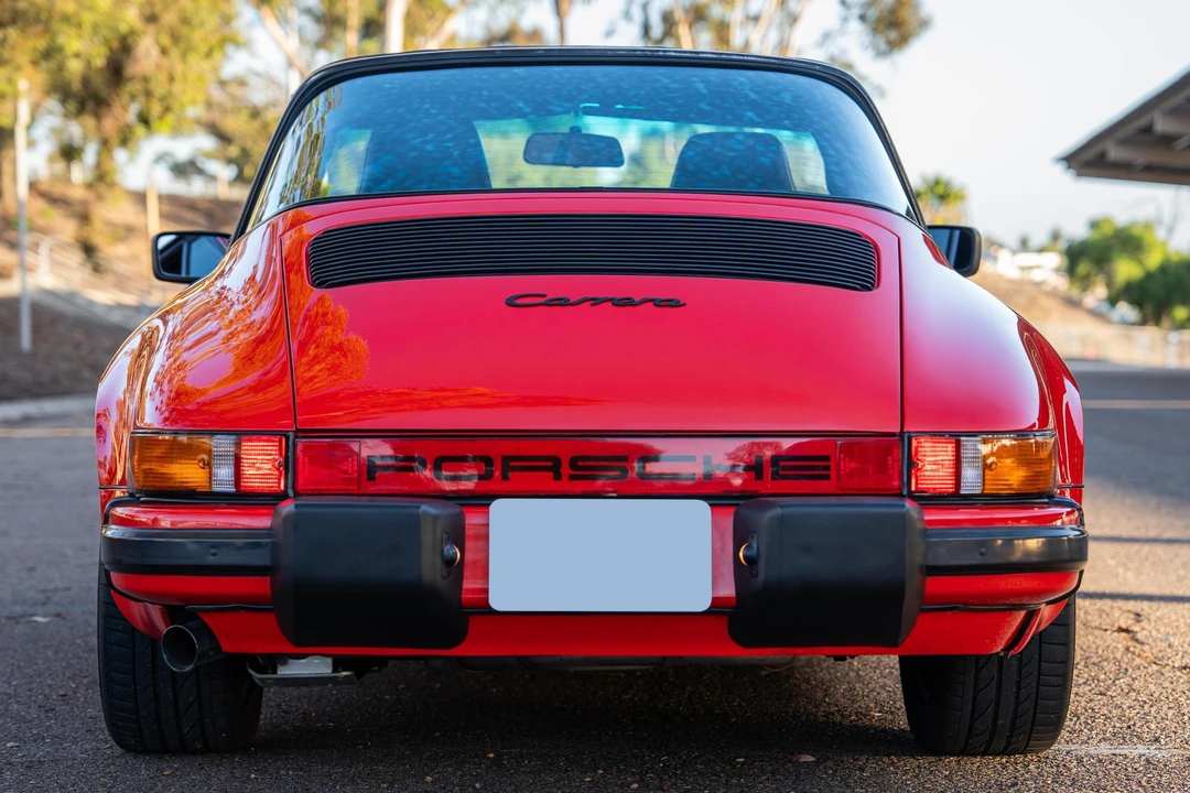 1985 Porsche 911 Carrera 3.2 - Image 5 of 31