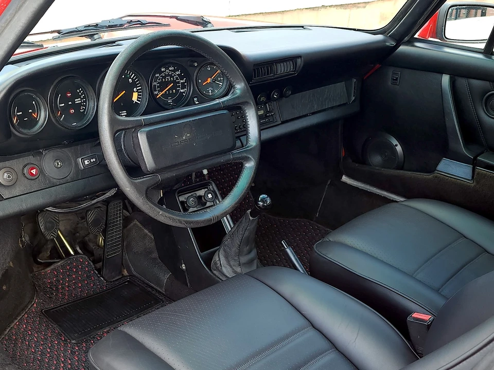1985 Porsche 911 Carrera 3.2 - Image 3 of 31