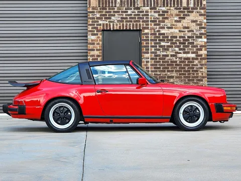 1985 Porsche 911 Carrera Targa