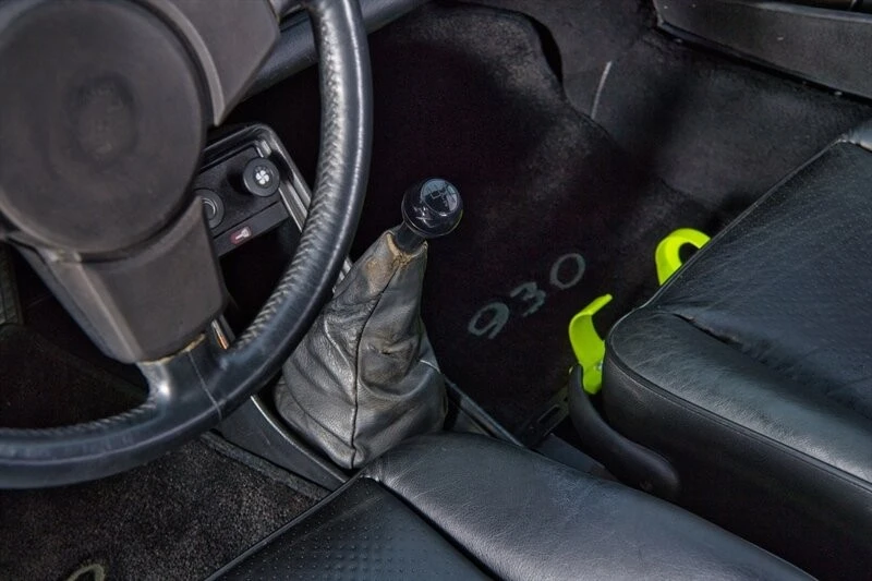 1985 Porsche 911 Carrera 3.2 - Image 25 of 31