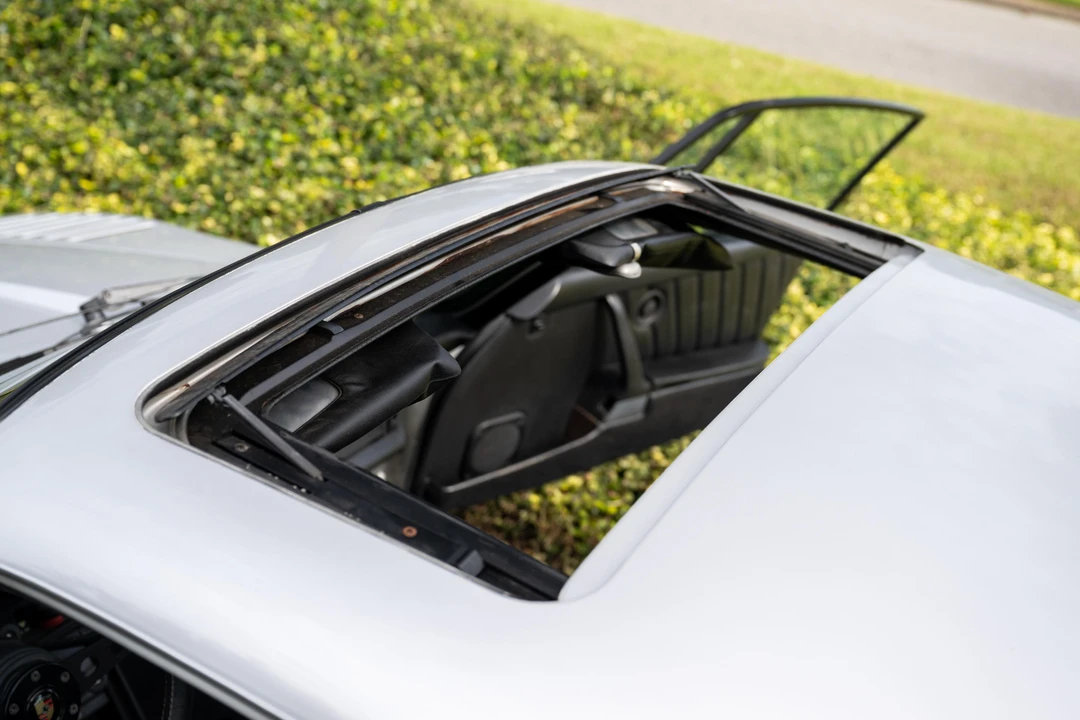 1985 Porsche 930 Turbo - Image 10 of 31