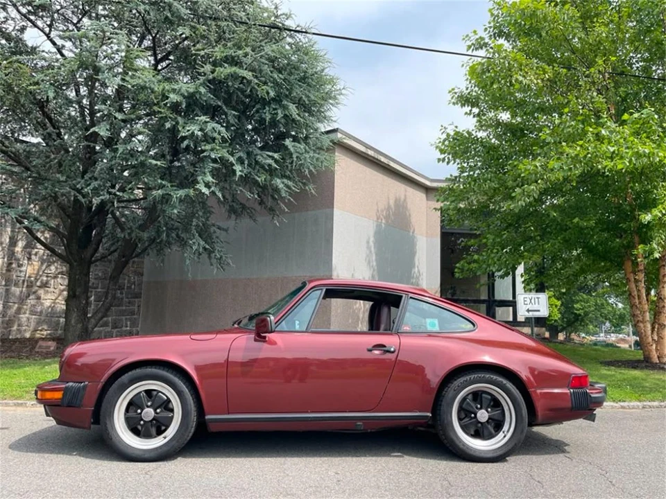 1985 Porsche 911 Carrera 3.2 - Image 4 of 8