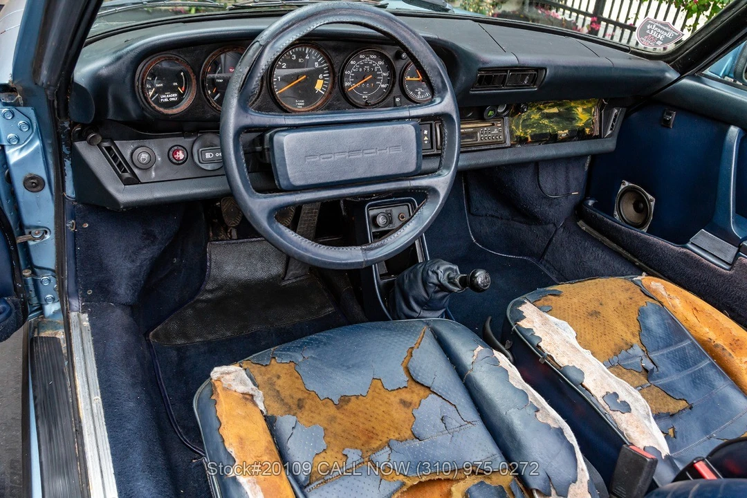 1985 Porsche 911 Carrera 3.2 - Image 24 of 31