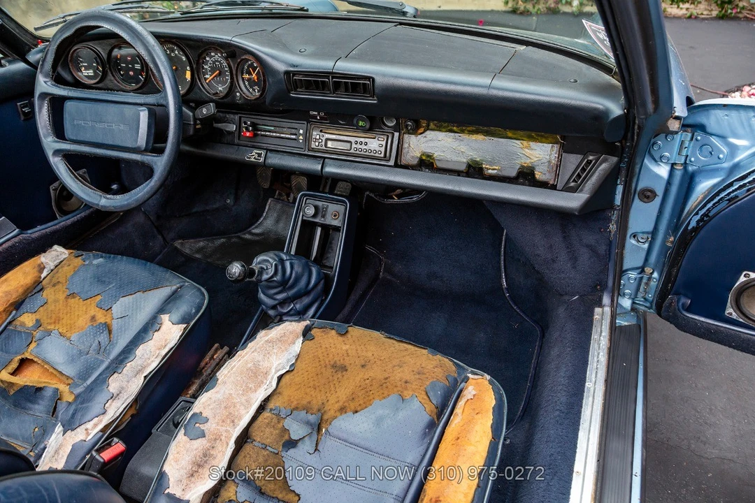 1985 Porsche 911 Carrera 3.2 - Image 28 of 31