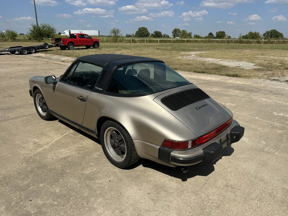 1985 Porsche 911 Carrera 3.2 - Image 3 of 17