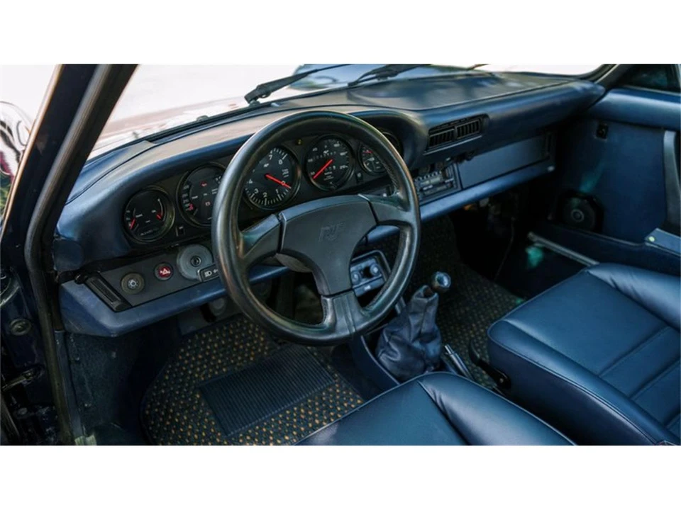 1985 Porsche 911 Carrera 3.2 - Image 24 of 31