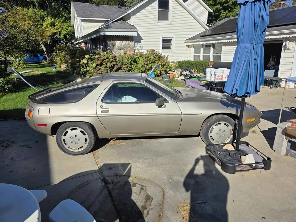 1985 Porsche 928 S - Image 4 of 10