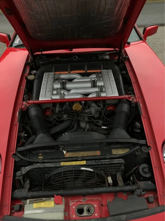 1985 Porsche 928 - Image 7 of 10