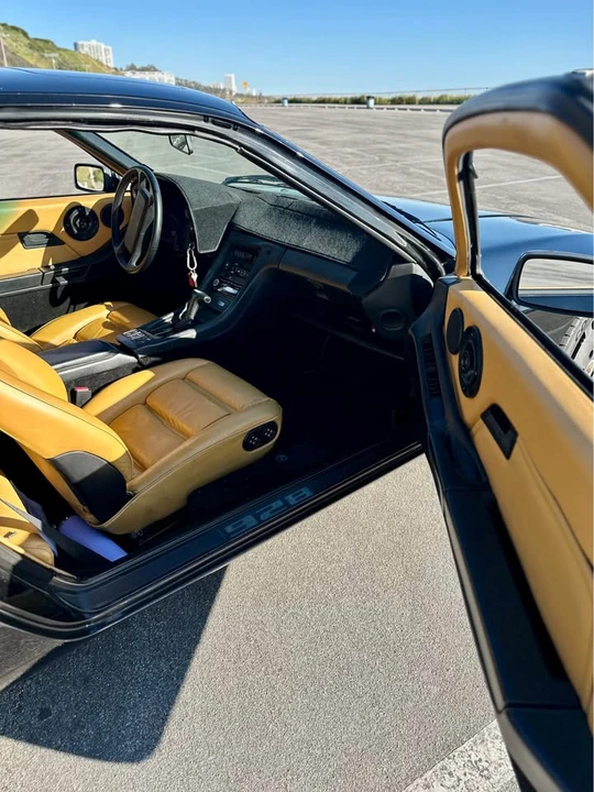 1985 Porsche 928 S - Image 12 of 20