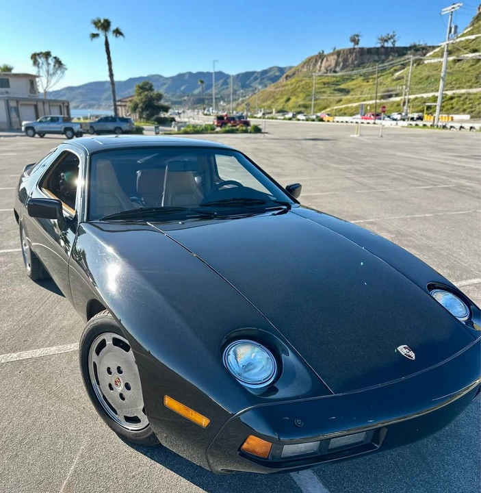 1985 Porsche 928 S - Image 8 of 20