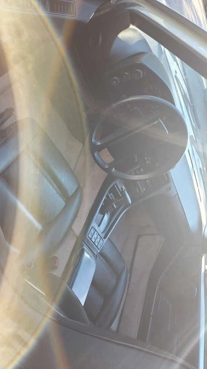 1985 Porsche 928 S - Image 4 of 7