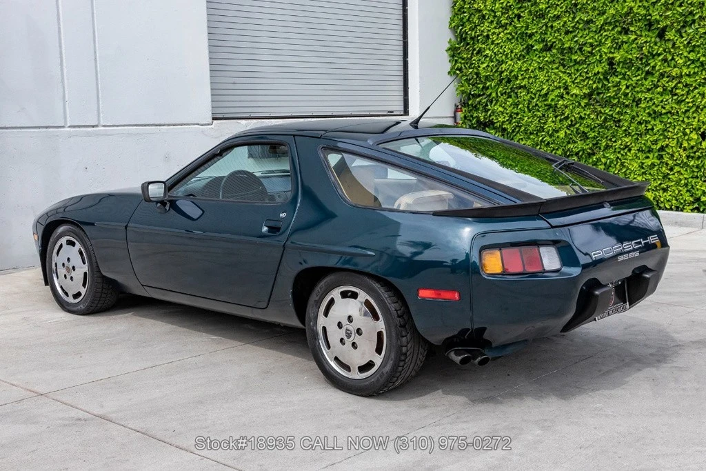 1985 Porsche 928 S - Image 7 of 12