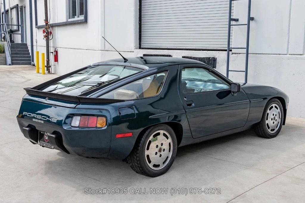 1985 Porsche 928 S - Image 5 of 12