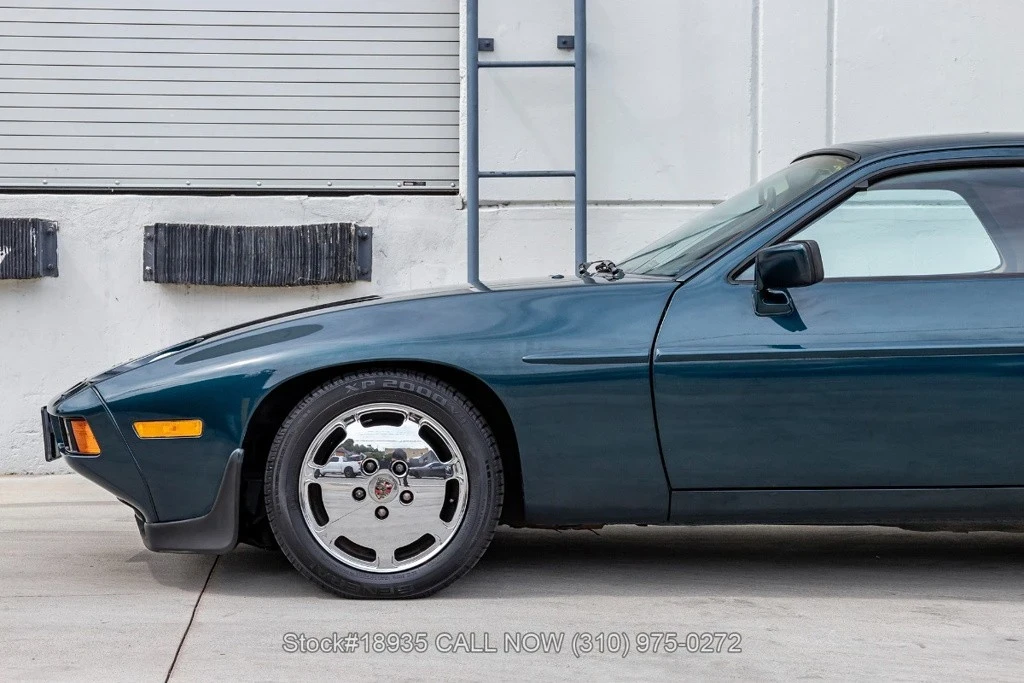 1985 Porsche 928 S - Image 12 of 12