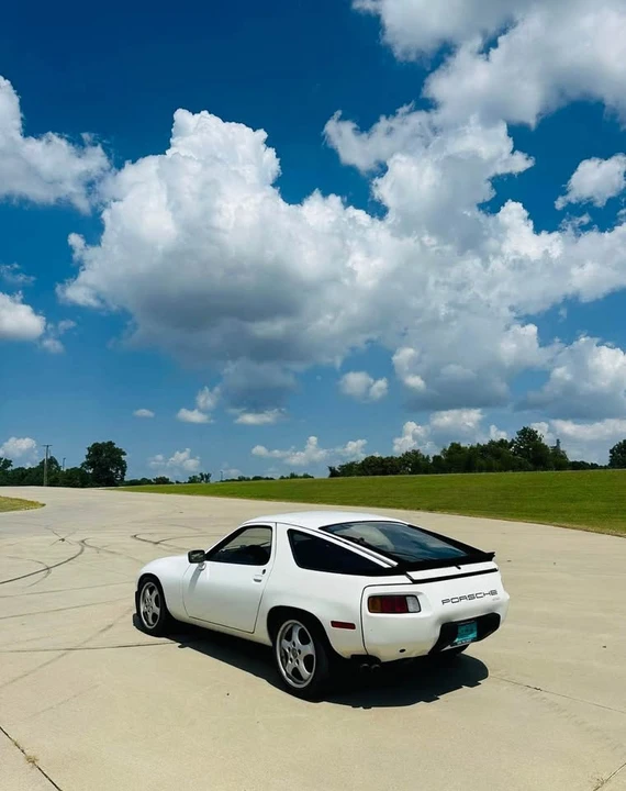 1985 Porsche 928 S - Image 7 of 10