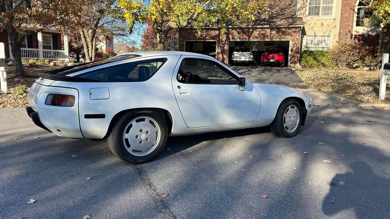 1985 Porsche 928 S - Image 30 of 30