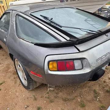 1985 Porsche 928