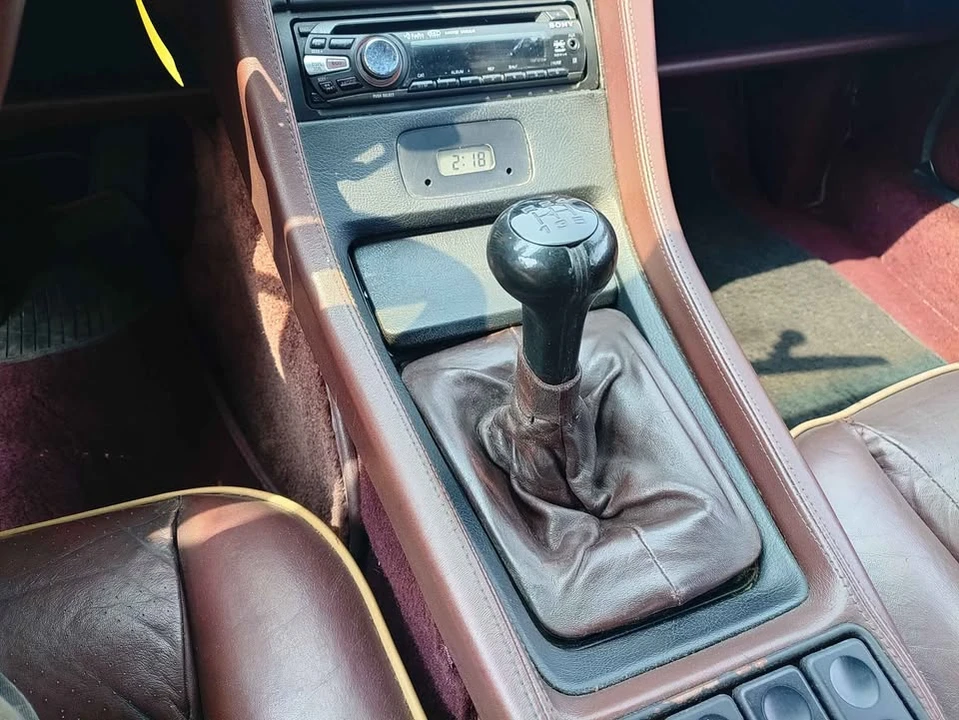 1985 Porsche 928 S - Image 15 of 15