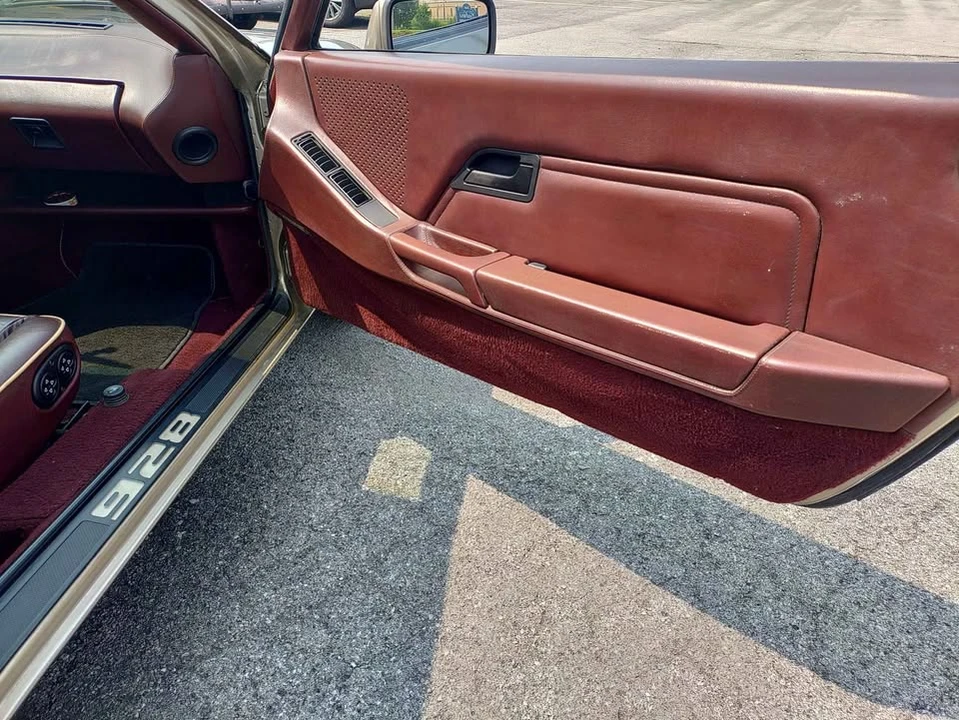 1985 Porsche 928 S - Image 7 of 15
