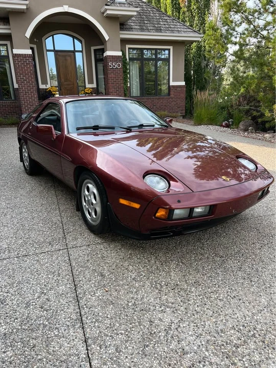 1985 Porsche 928 S - Image 2 of 16