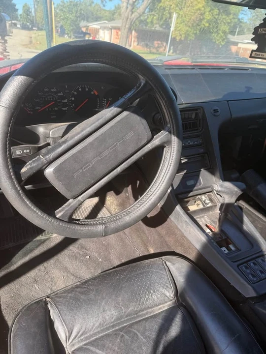1985 Porsche 928 S - Image 10 of 14