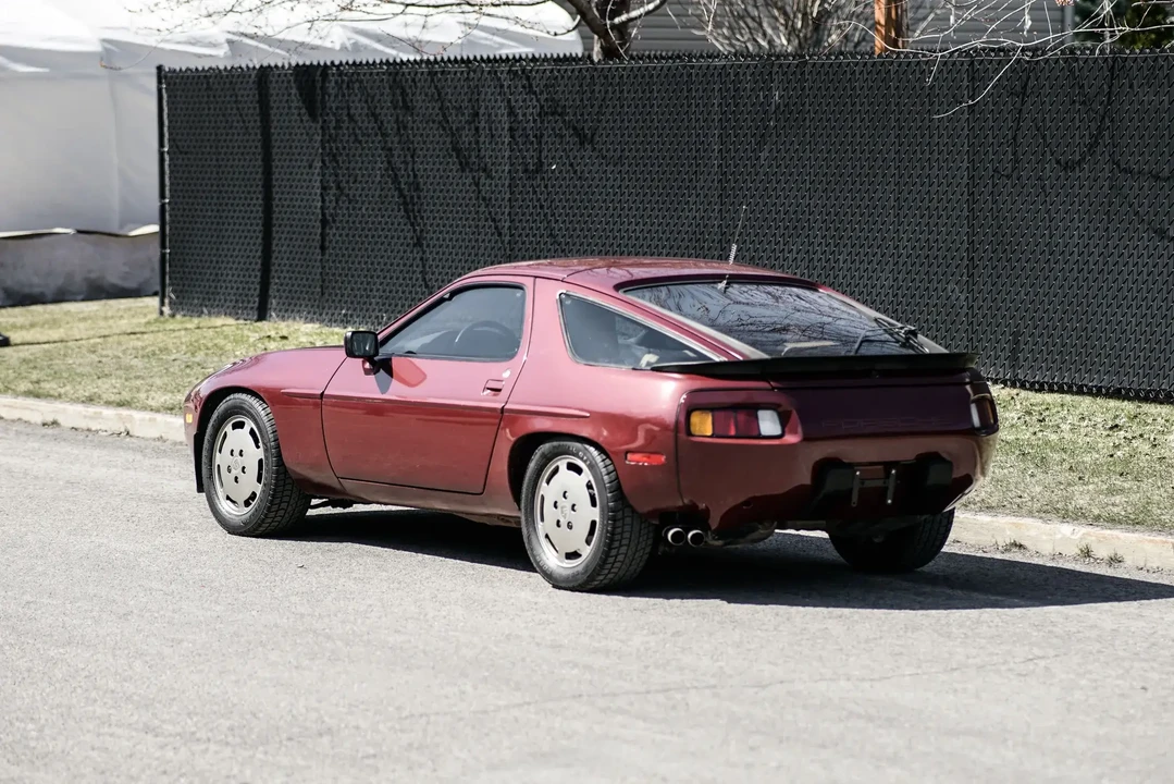 1985 Porsche 928 S - Image 4 of 6