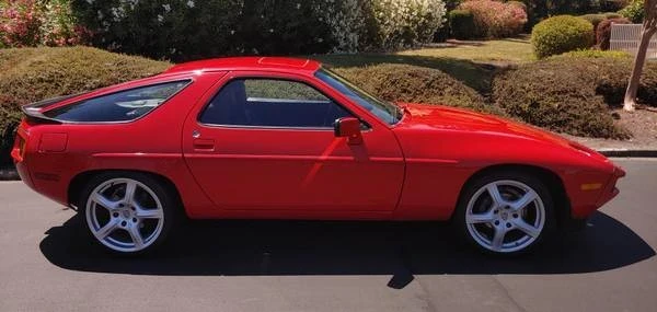1985 Porsche 928 S - Image 2 of 20