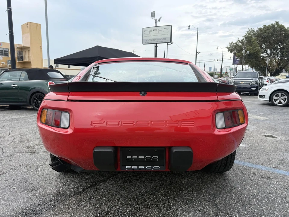 1985 Porsche 928 - Image 14 of 14