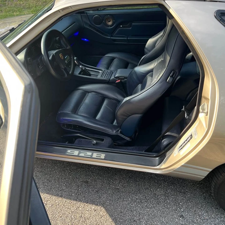 1985 Porsche 928 S - Image 10 of 19