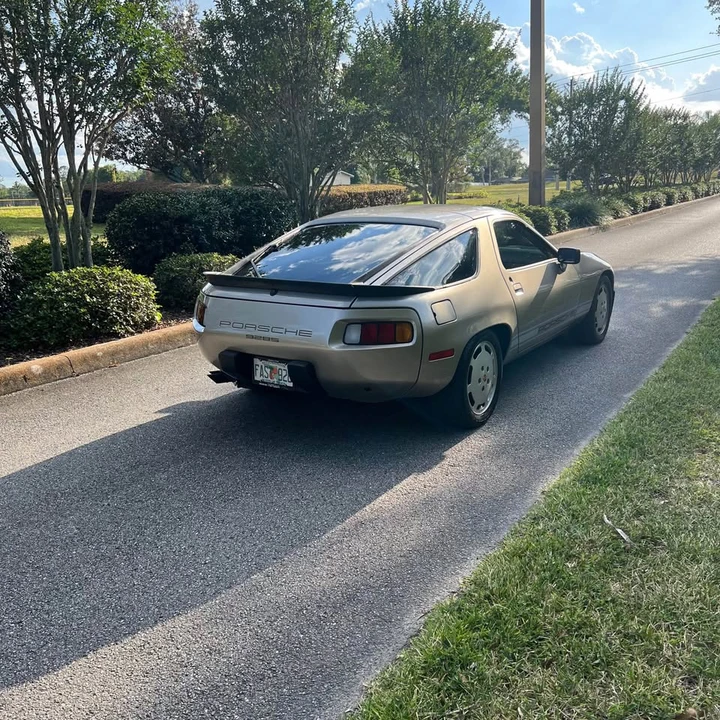 1985 Porsche 928 S - Image 5 of 19