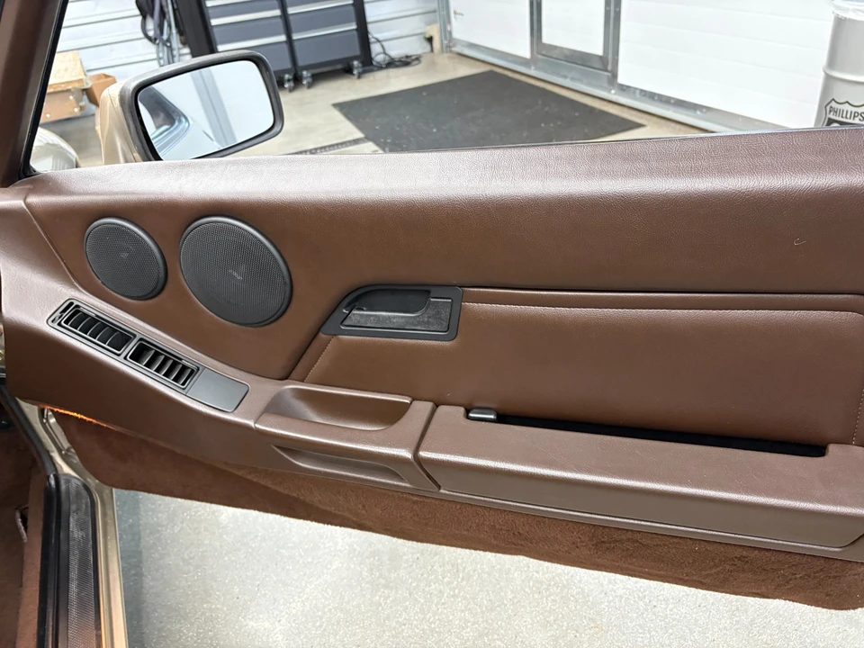 1985 Porsche 928 S - Image 9 of 13