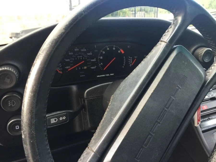 1985 Porsche 928 S - Image 6 of 11
