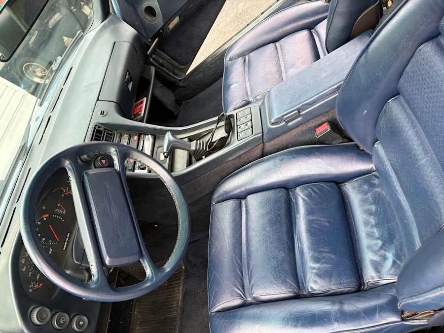 1985 Porsche 928 S - Image 10 of 12