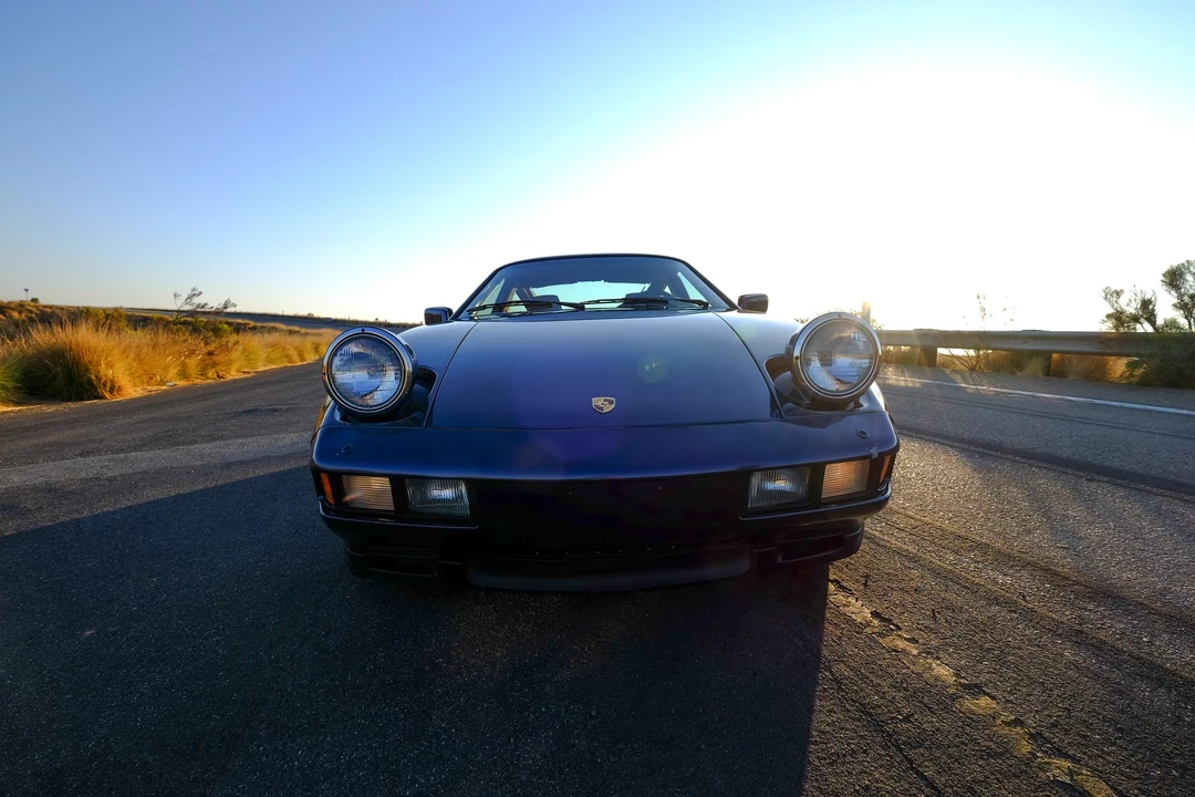 1985 Porsche 928 S - Image 6 of 31
