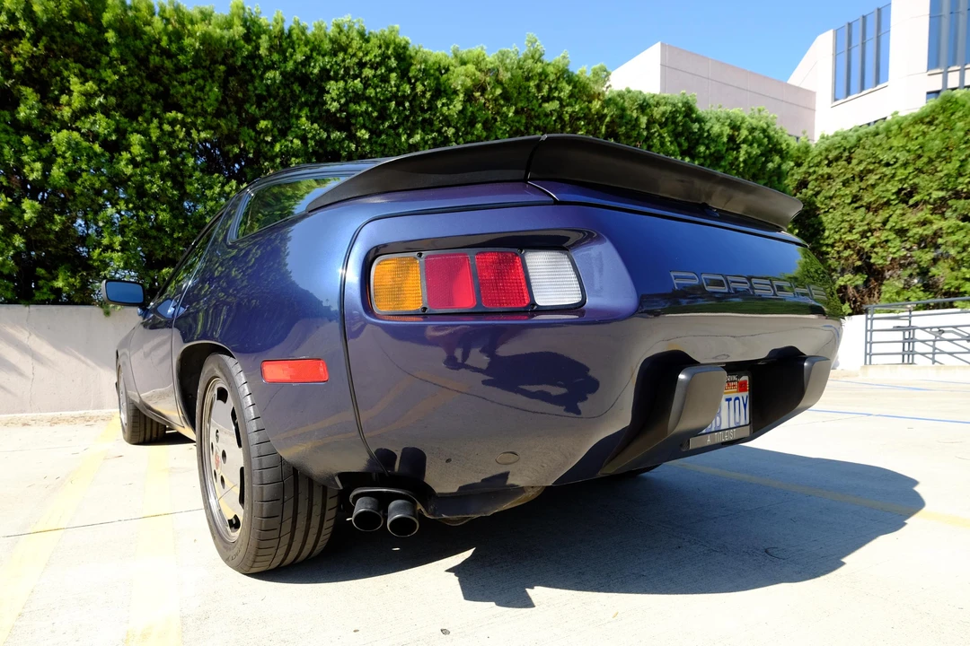1985 Porsche 928 S - Image 27 of 31