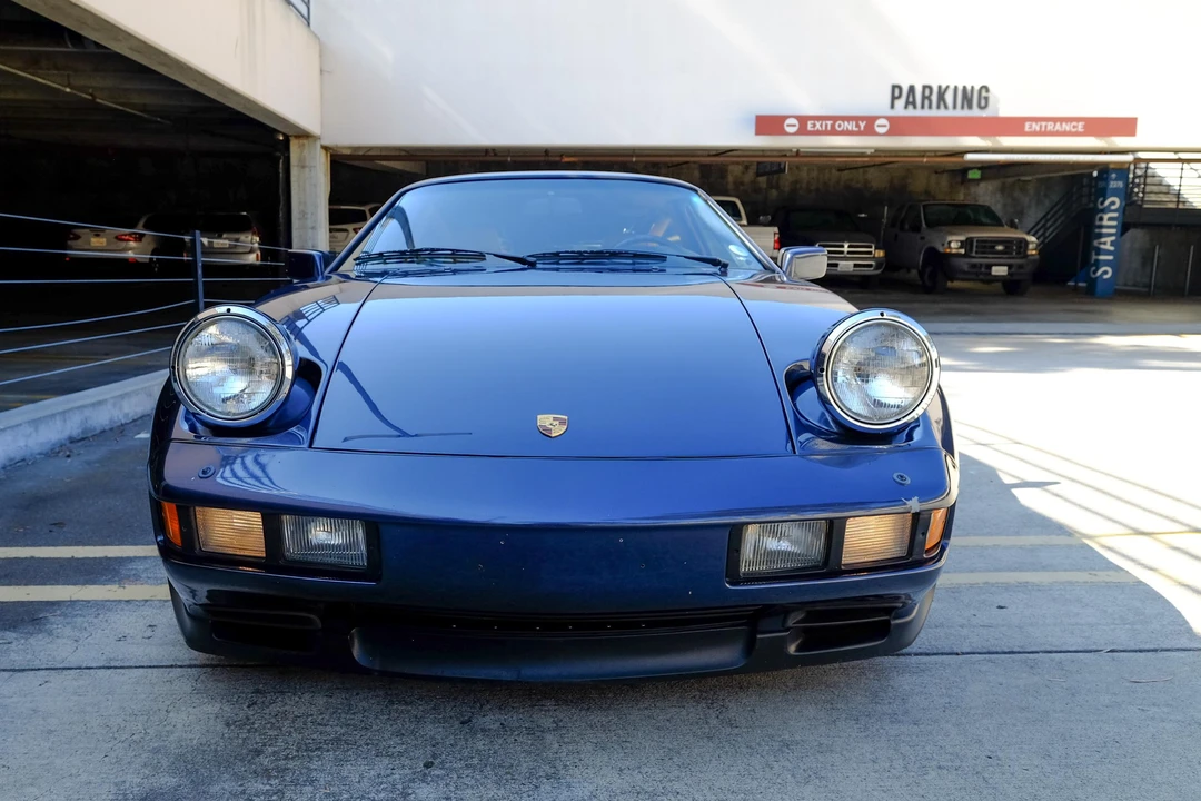 1985 Porsche 928 S - Image 7 of 31