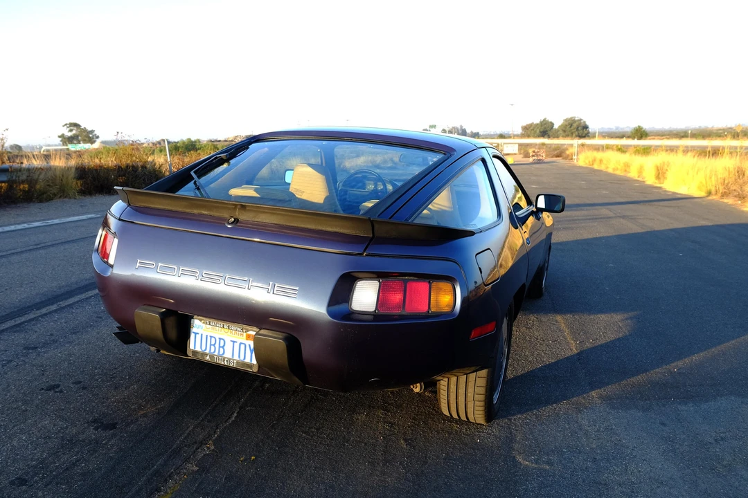 1985 Porsche 928 S - Image 4 of 31