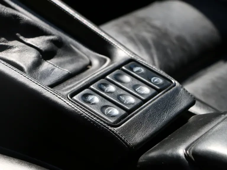 1985 Porsche 928 S - Image 10 of 31