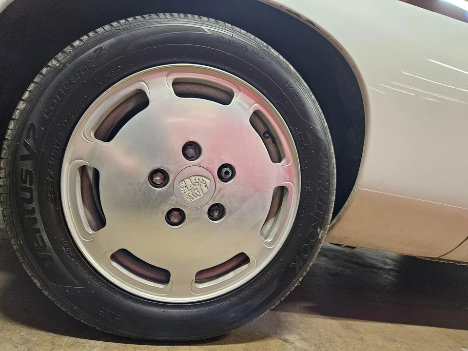 1985 Porsche 928 S - Image 27 of 31