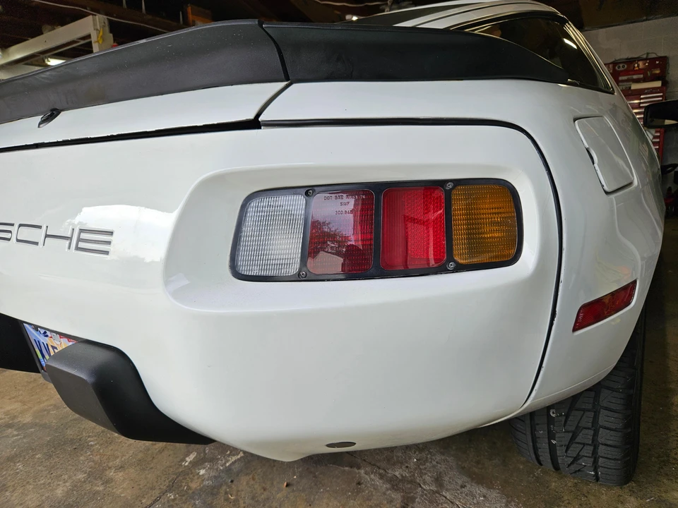 1985 Porsche 928 S - Image 25 of 31