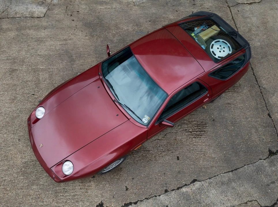 1985 Porsche 928 S - Image 14 of 30